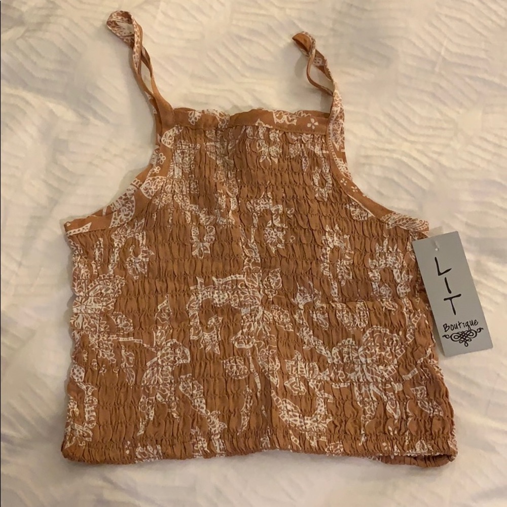 NWT Minkpink tan/white tank crop top - Size XS